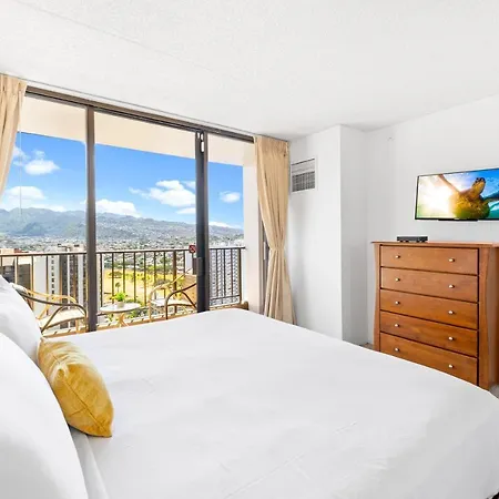 Stunning Mountain View Condo, Near Beach With Parking Honolulu Exterior foto
