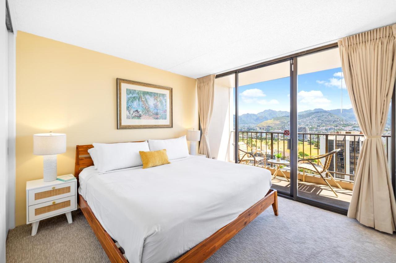 Stunning Mountain View Condo, Near With Parking Apartamento Honolulu